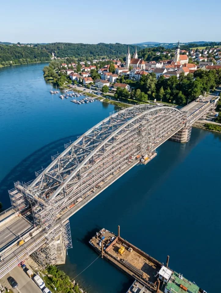 MARIENBRÜCKE VILSHOFEN AN DER DONAU